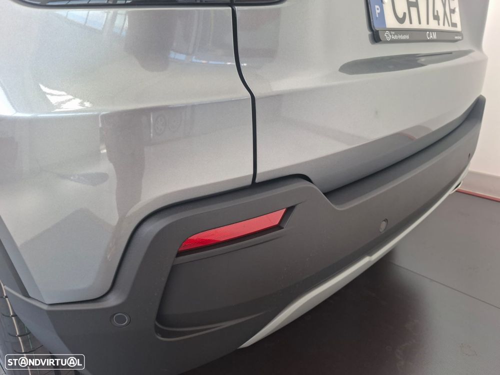 Jeep Avenger 1.2 e-Hybrid Black Edition DCT - 3
