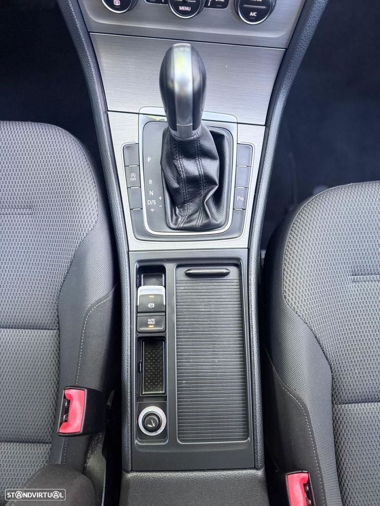 VW Golf 1.6 TDi GPS Edition DSG - 29