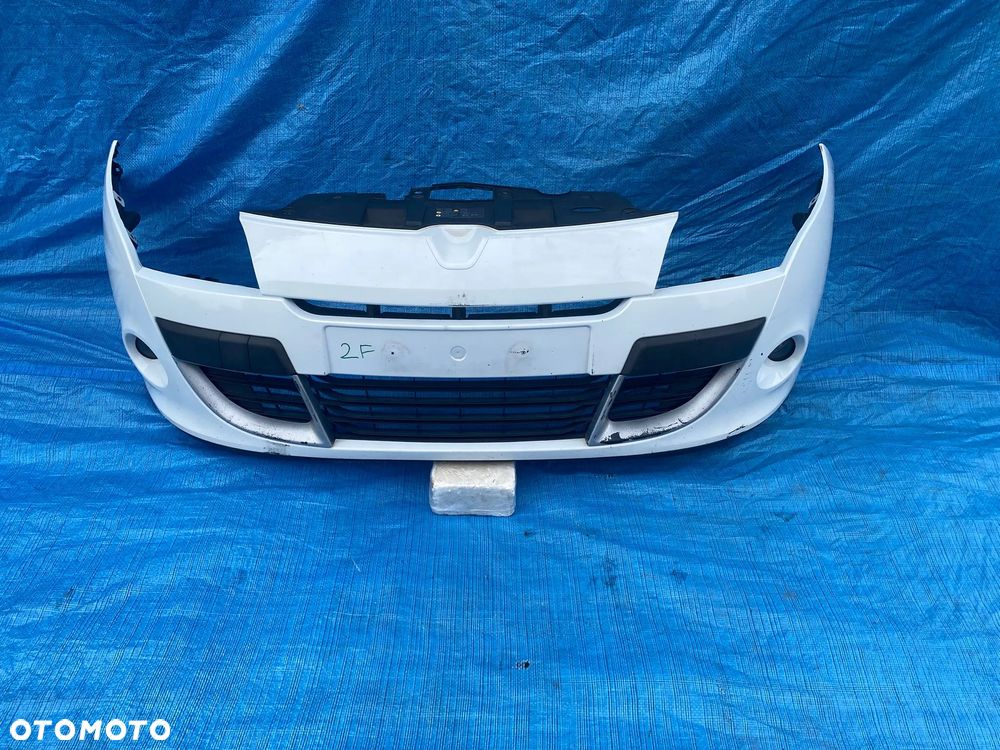 2F Zderzak przód przedni Renault Megane III 3 coupe - 1