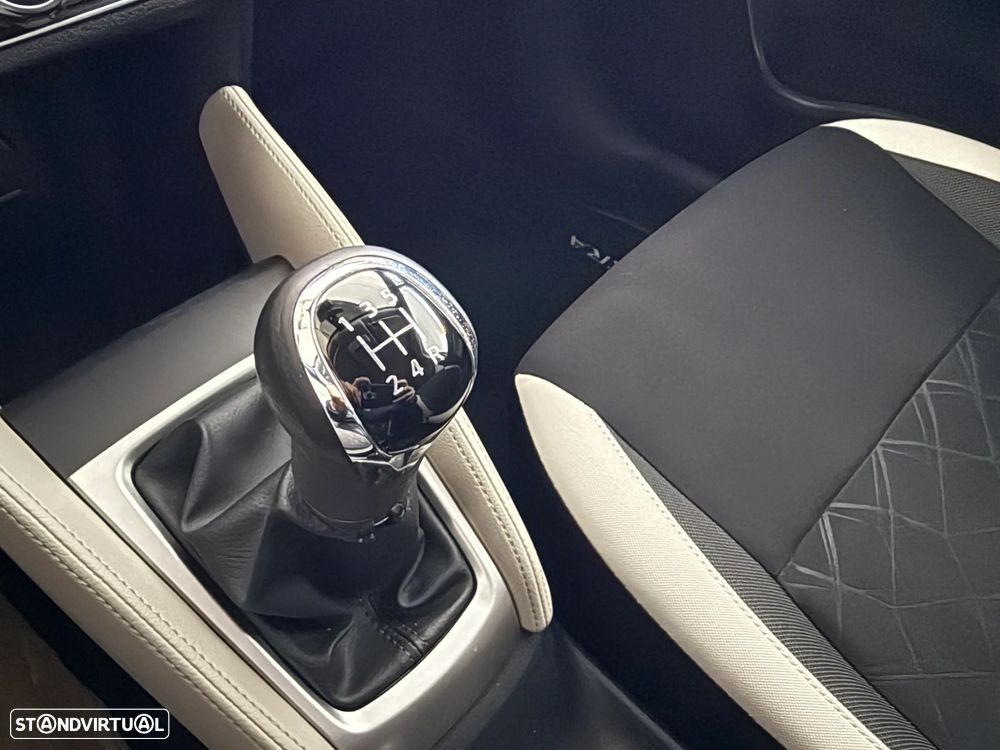 Nissan Micra 1.5 dCi Tekna S/S - 16