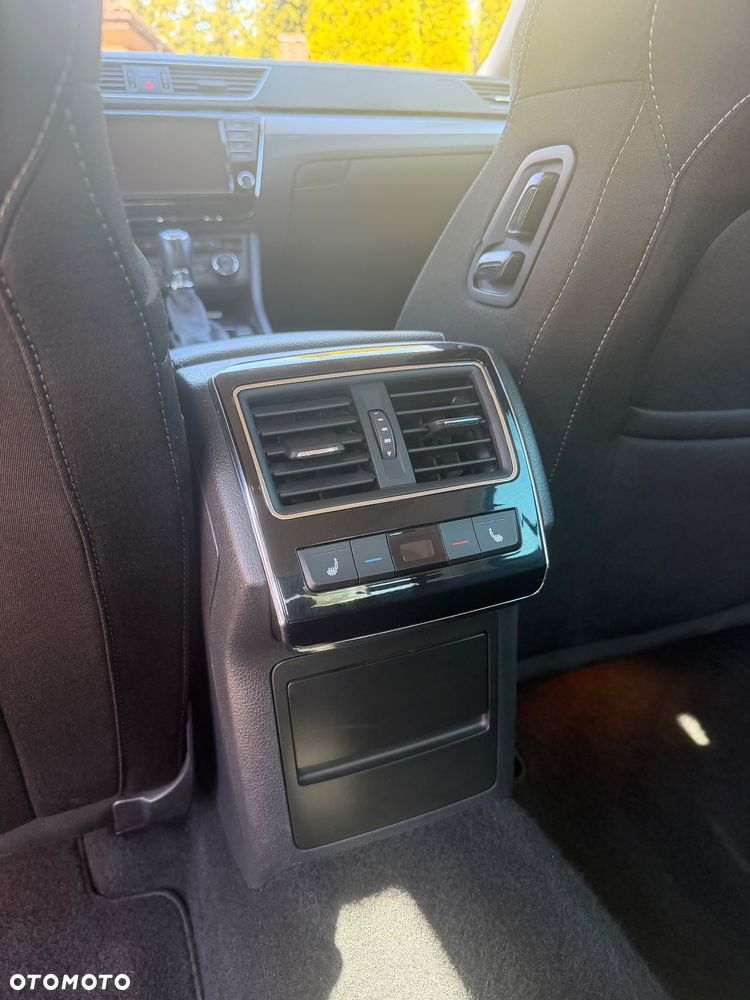 Skoda Superb 2.0 TSI 4x4 L&K DSG - 15