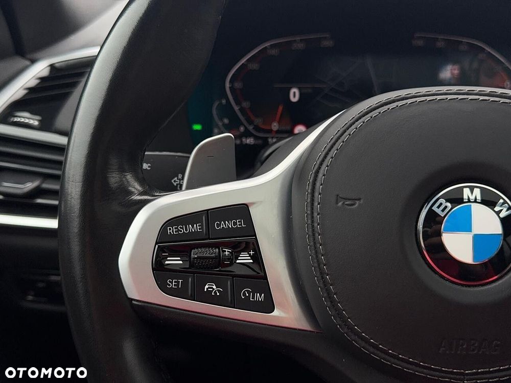 BMW X5 xDrive25d - 23