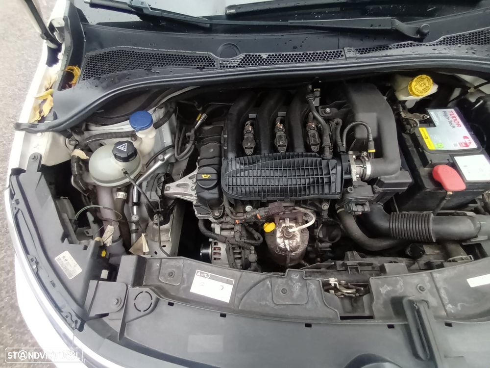 Citroën C3 1.2 PureTech Feel - 9