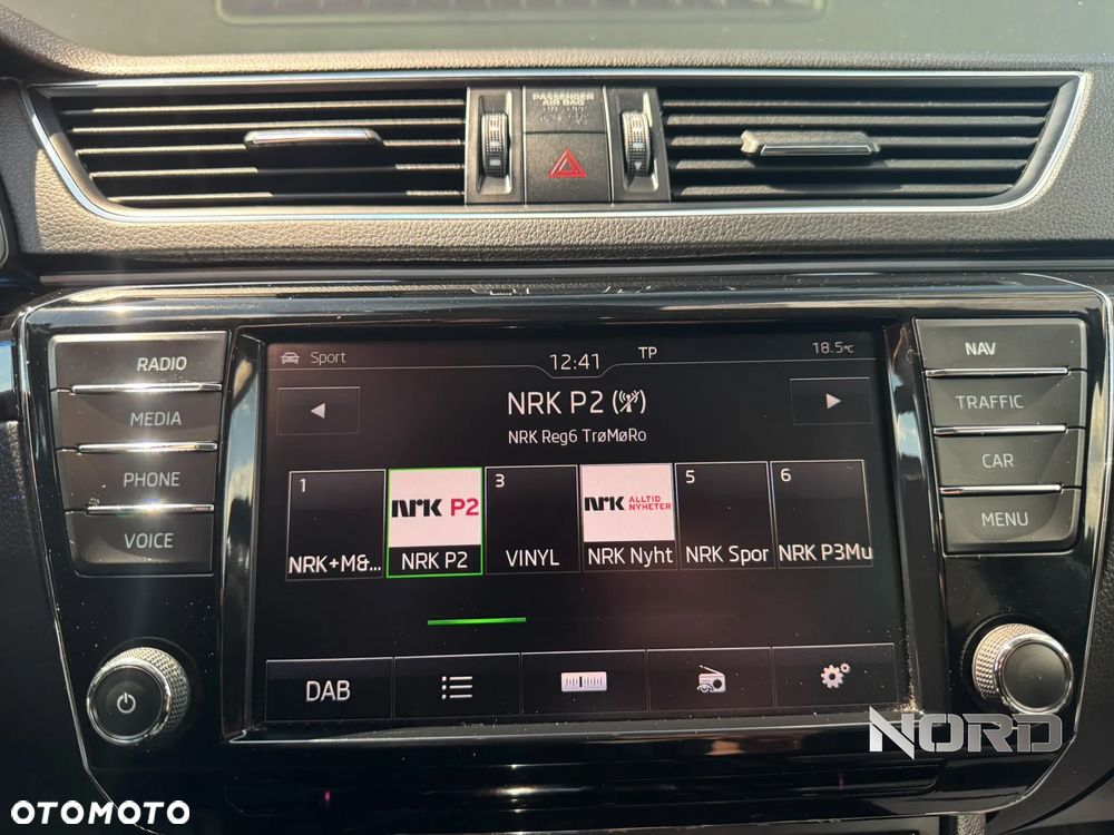 Skoda Superb 1.8 TSI DSG L&K - 21