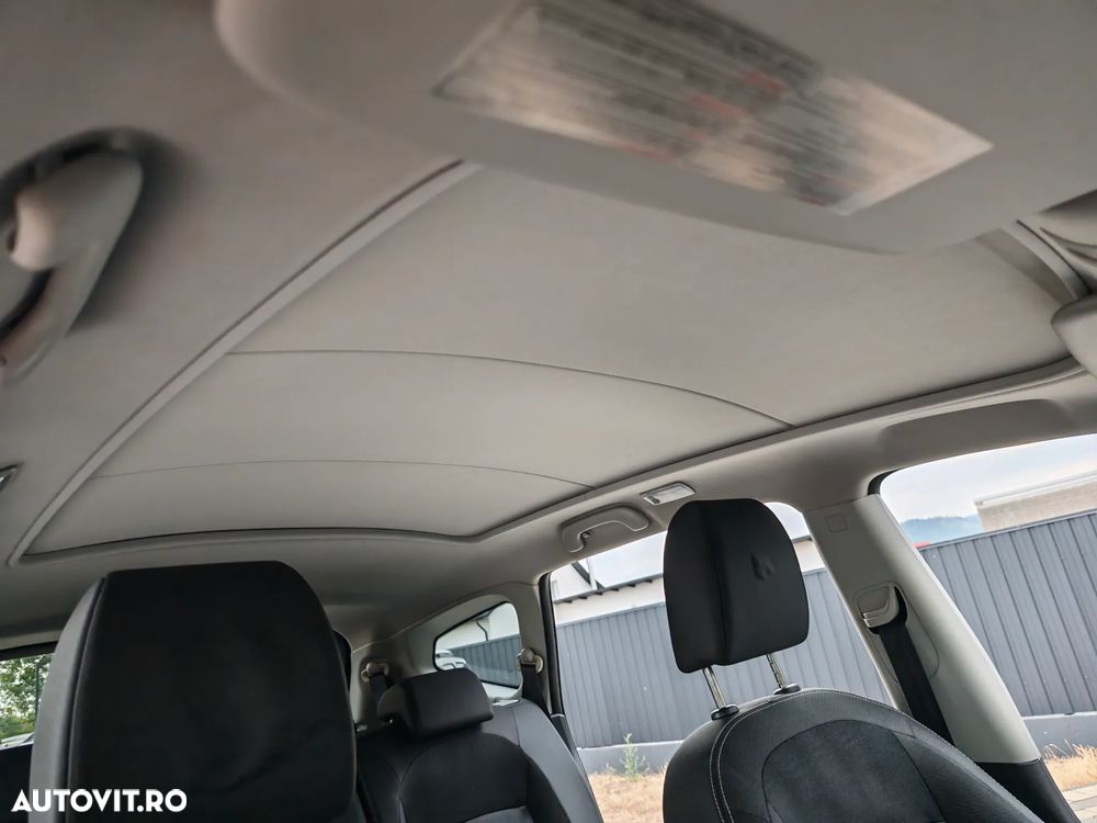 Nissan Qashqai+2 1.6 dCi DPF 4x4 tekna - 23