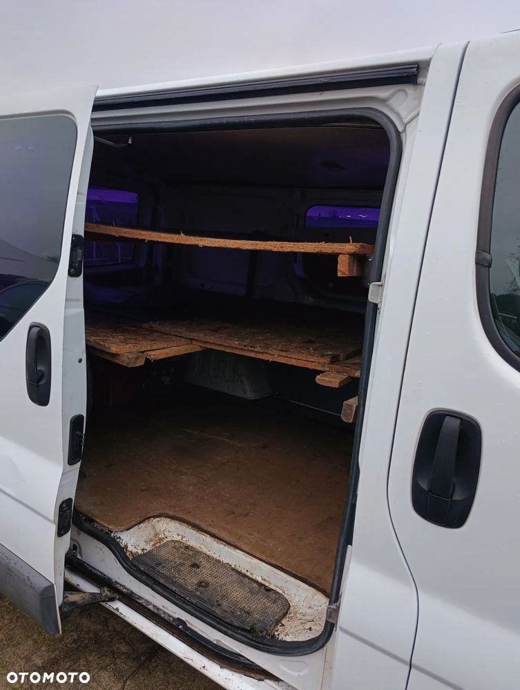 Opel Vivaro - 7
