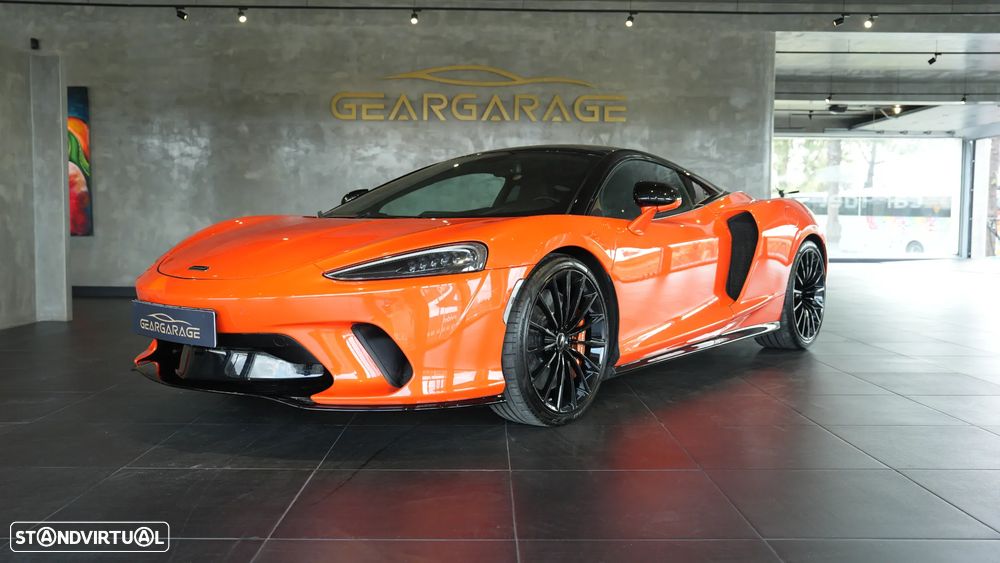 McLaren GT 4.0 Twin-Turbo V8 - 3