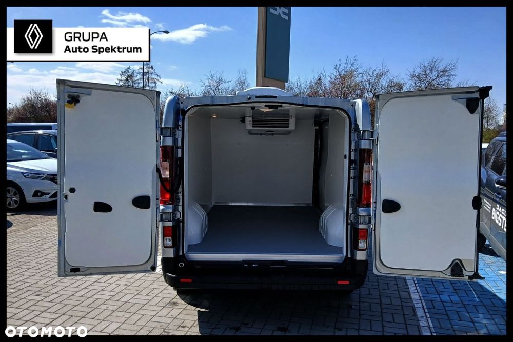 Renault Trafic - 8