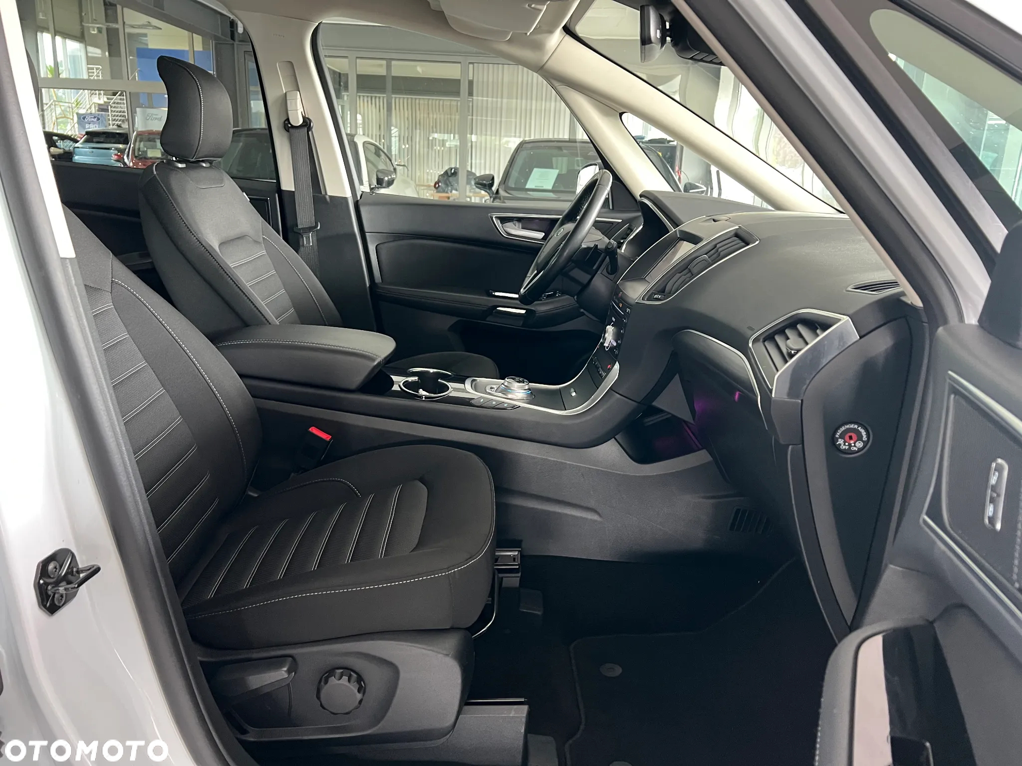 Ford Galaxy 2.0 EcoBlue Titanium - 40