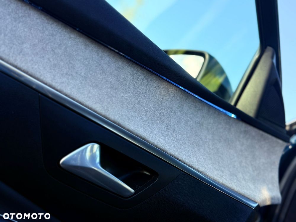 Peugeot 5008 BlueHDi 130 EAT8 GT - 21