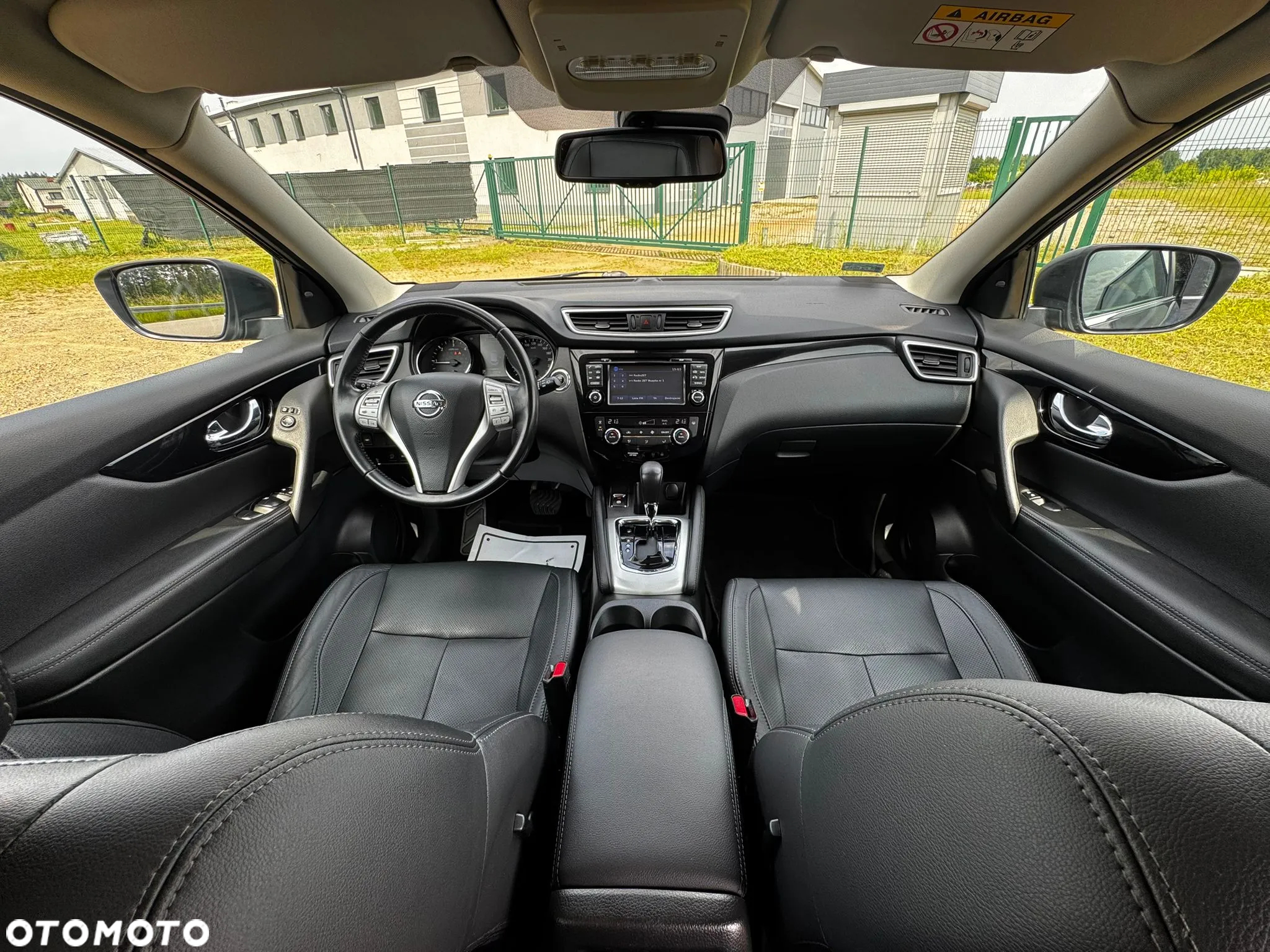 Nissan Qashqai 1.6 DCi N-Connecta Xtronic - 17