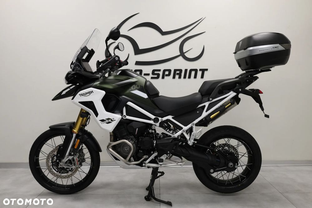 Triumph Tiger - 3