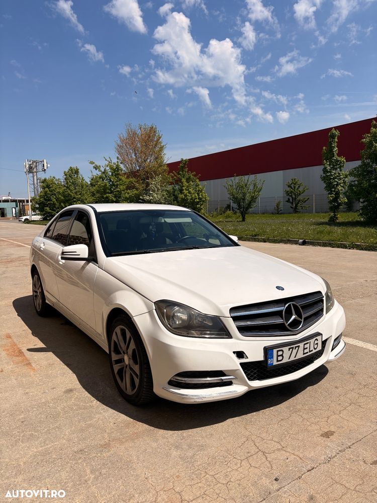 Mercedes-Benz C - 4