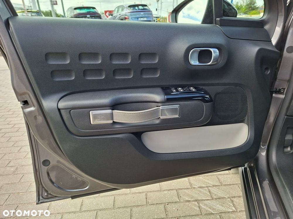 Citroën C3 1.2 PureTech Shine - 13