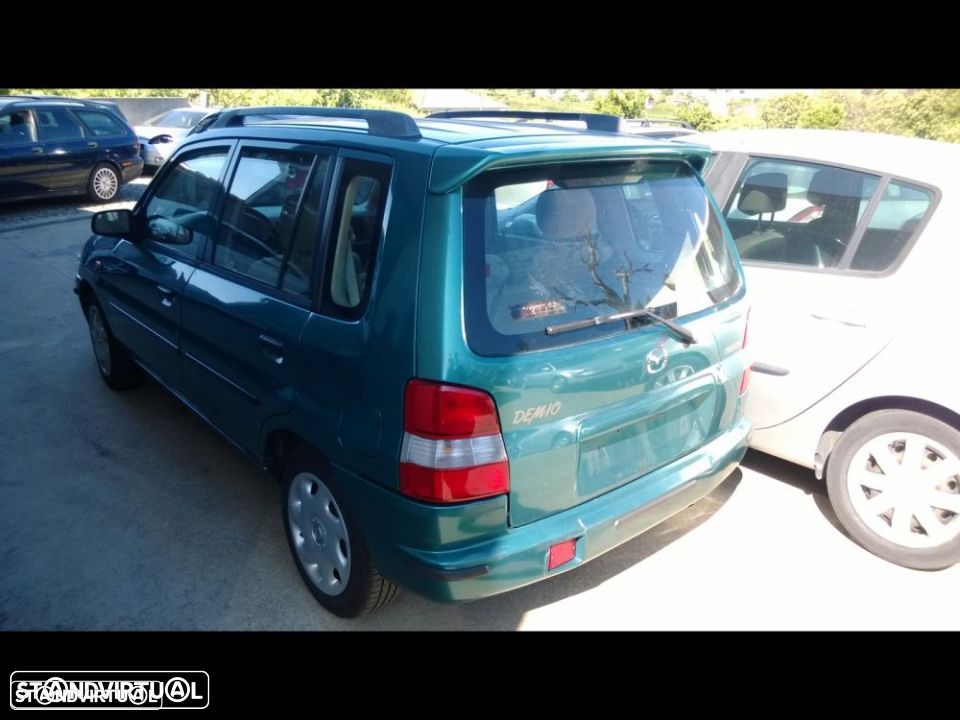 Mazda Demio para peças - 2