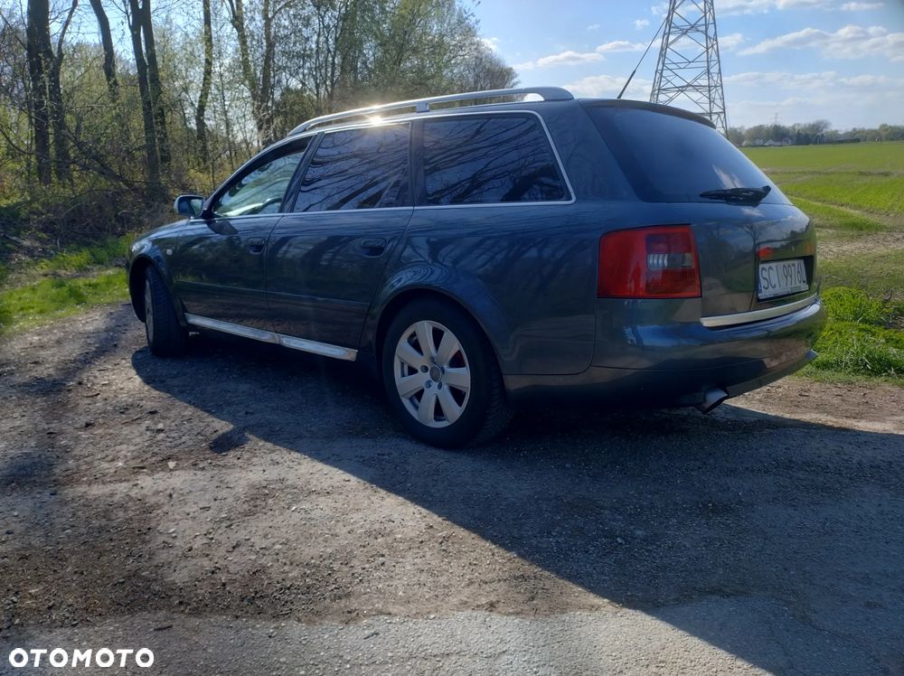 Audi A6 Avant - 4