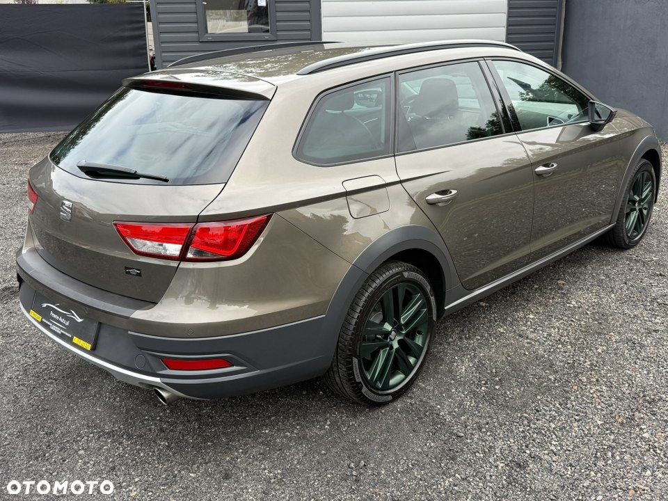 Seat Leon Sportstourer 1.8 TSI Start&Stop 4Drive DSG X-Perience - 6