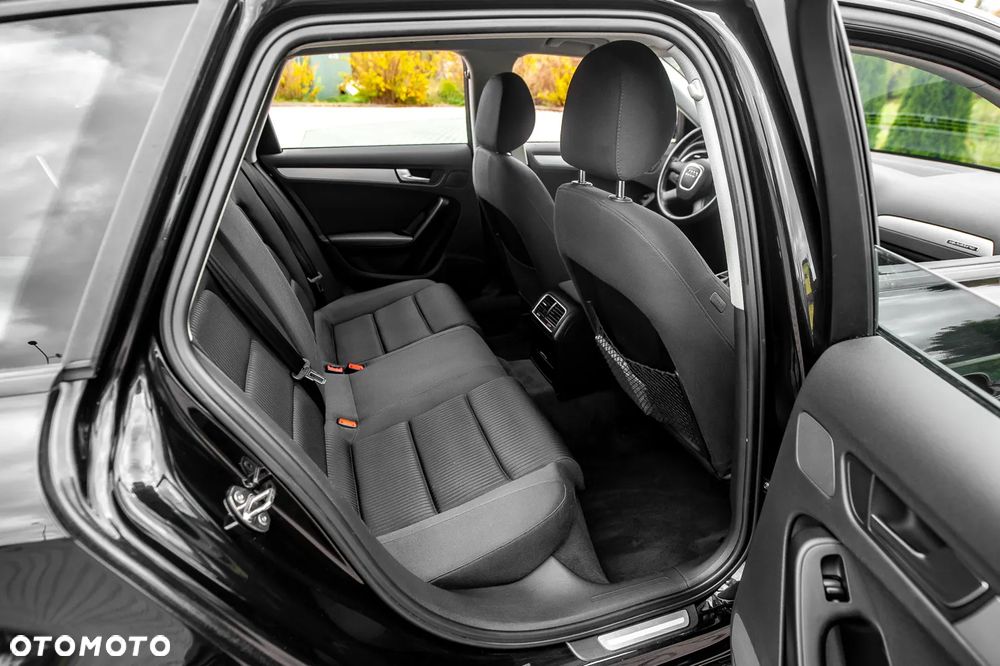 Audi A4 Avant 1.8 TFSI Quattro - 10