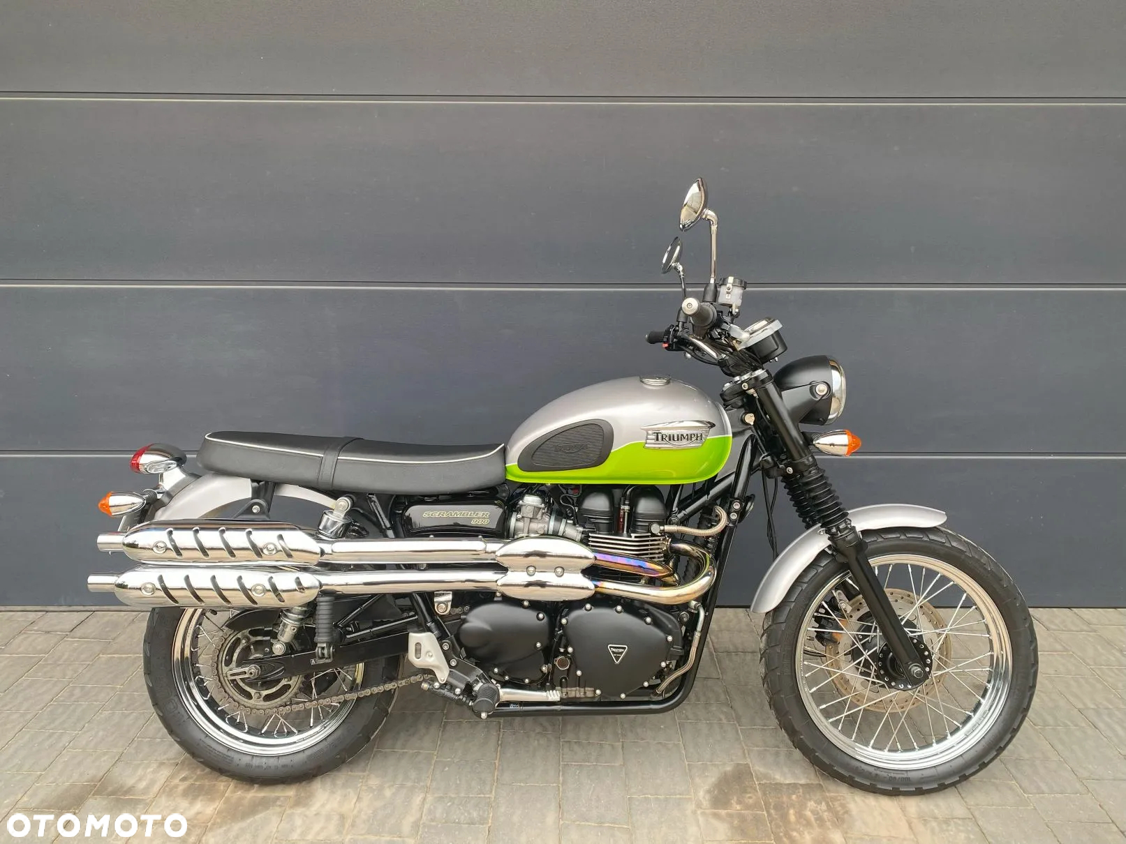 Triumph Scrambler - 2