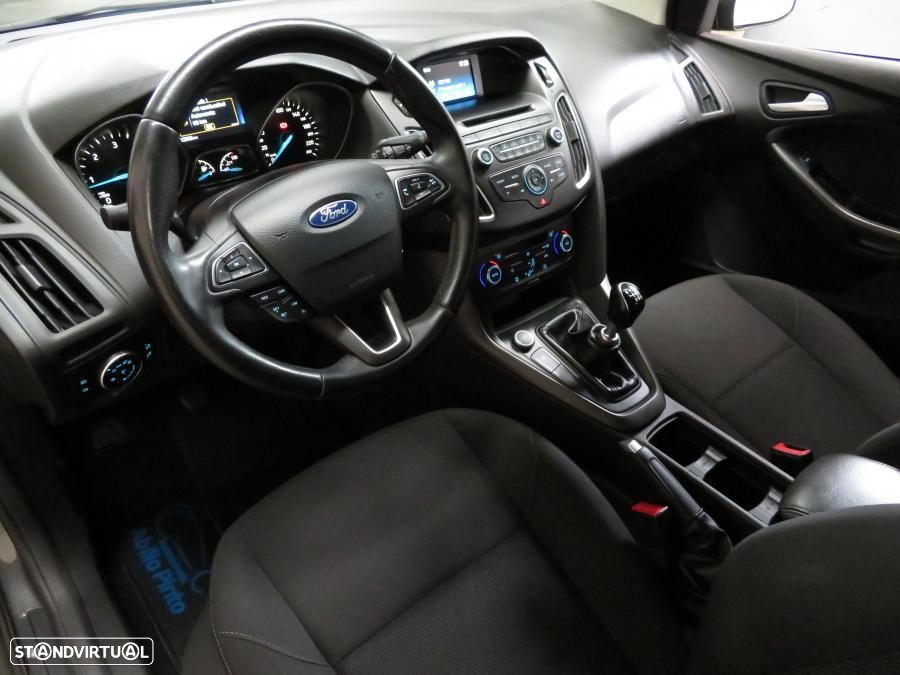 Ford Focus 1.5 TDCi Trend+ - 6