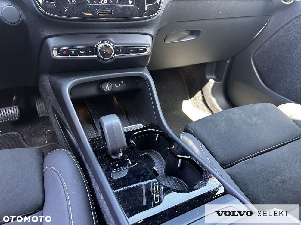 Volvo XC 40 - 15