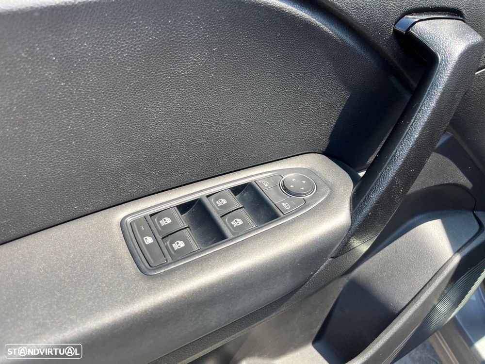 Renault Captur 1.6 E-Tech Full Hybrid Evolution - 10