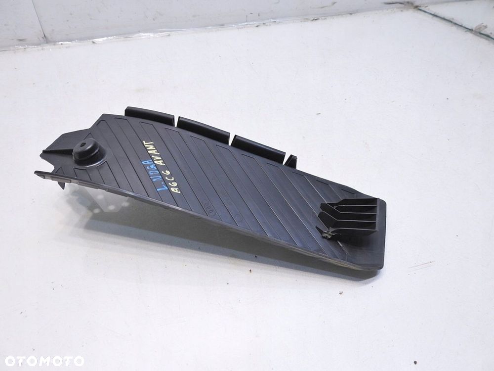 PODNÓŻEK STOPIEŃ LEWY AUDI A6 C6 4F1864777A - 5