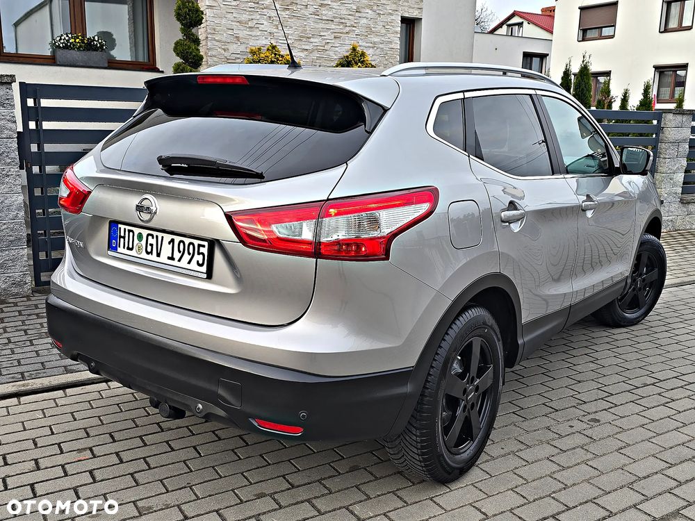 Nissan Qashqai 1.5 dCi 360 - 12