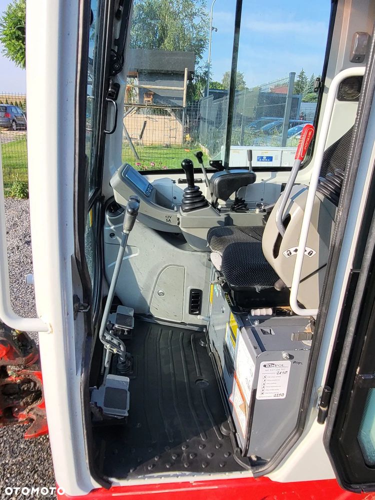 Takeuchi TB216 V0 - 8