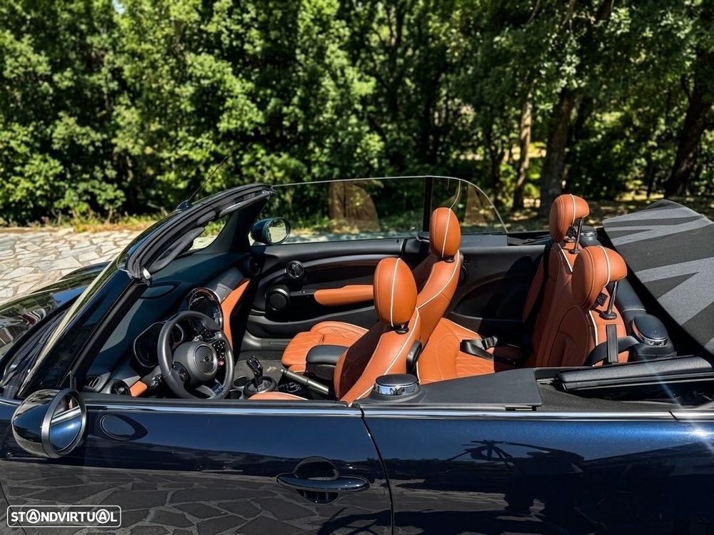MINI Cabrio Cooper Sidewalk Special Edition Auto - 10