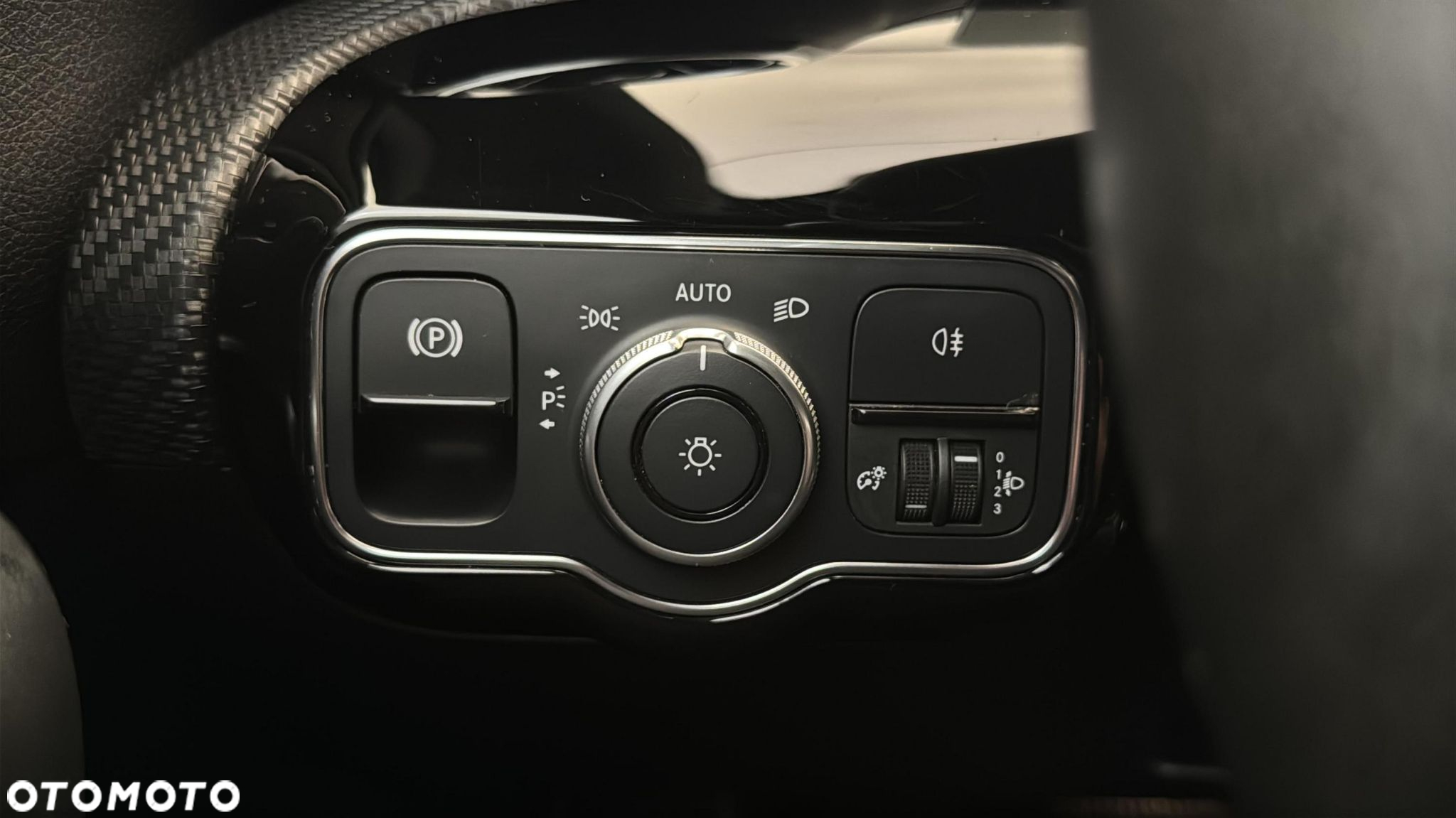 Mercedes-Benz Klasa A 180 d 8G-DCT - 28