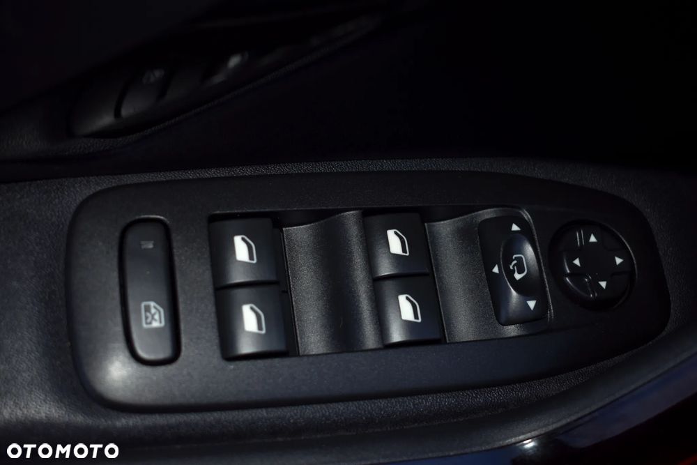 Peugeot 2008 PureTech 130 Stop&Start GT-Line Edition - 23