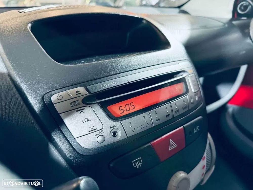 Toyota Aygo 1.0 Power Pack - 18