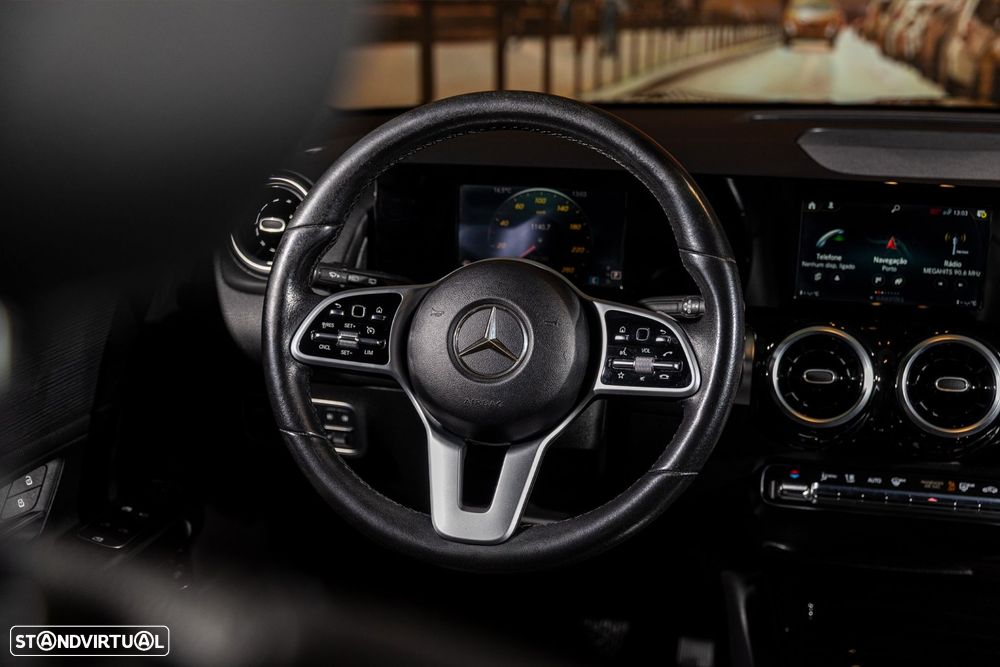 Mercedes-Benz GLB 220 d 4Matic Progressive - 11