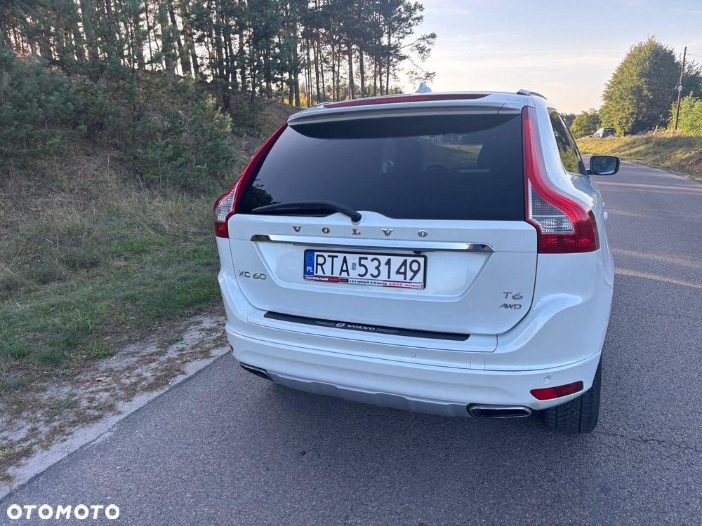 Volvo XC 60 T6 AWD Drive-E Momentum - 8