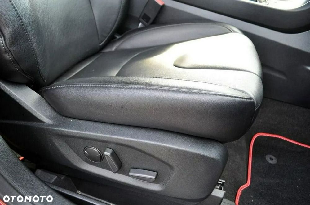 Ford Edge - 16