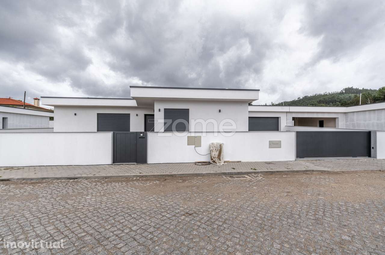 Moradia Individual T3 em Amares, Braga - Grande imagem: 3/56