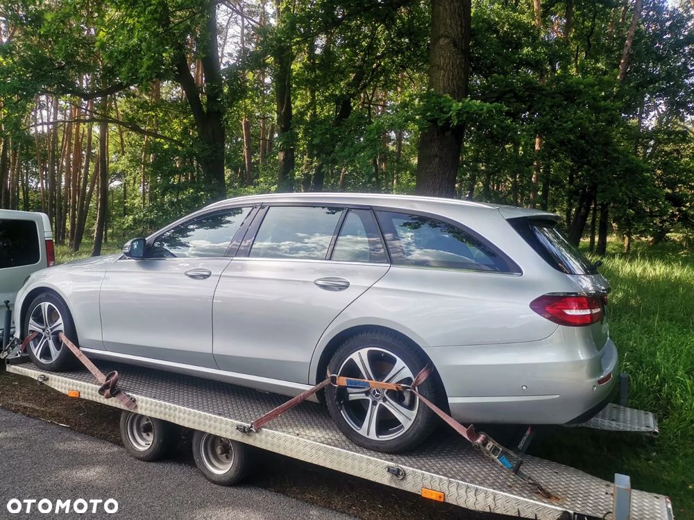Mercedes-Benz Klasa E 350 d T 9G-TRONIC Avantgarde - 2
