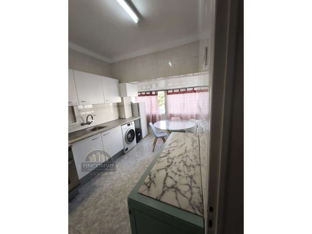 Apartamento T2, no Centro de Almada. - Grande imagem: 5/27