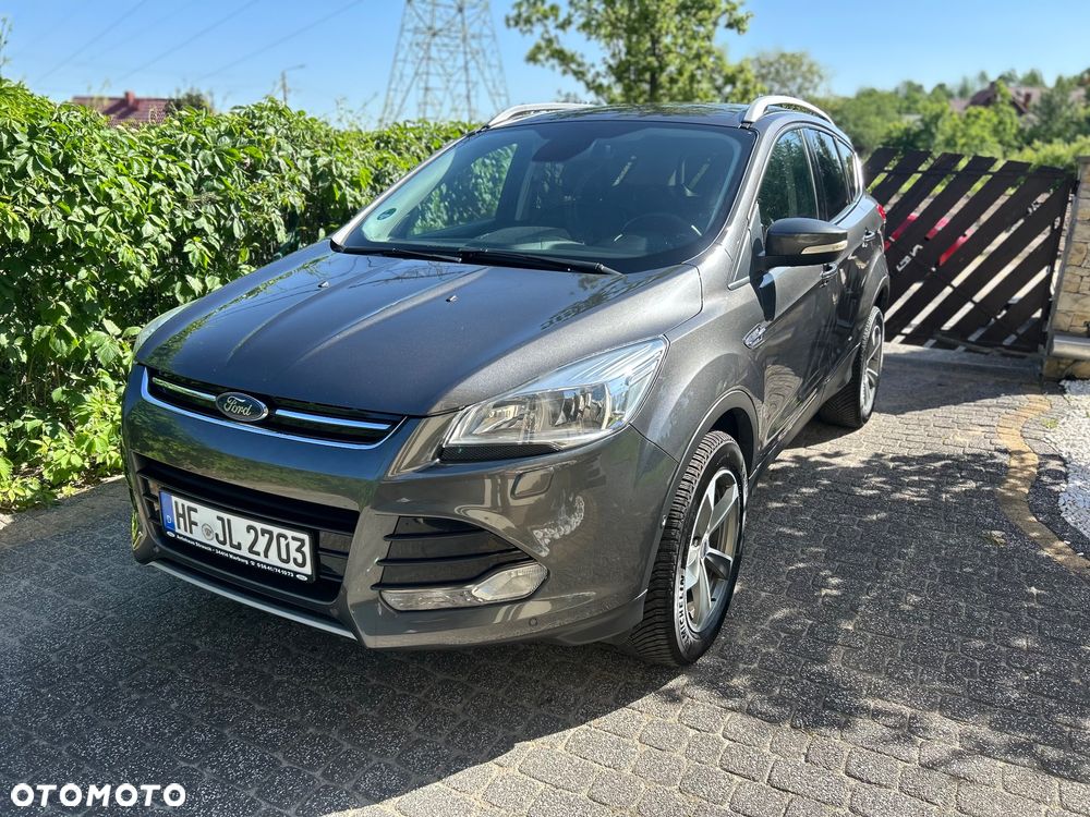 Ford Kuga 2.0 TDCi 2x4 Titanium - 14