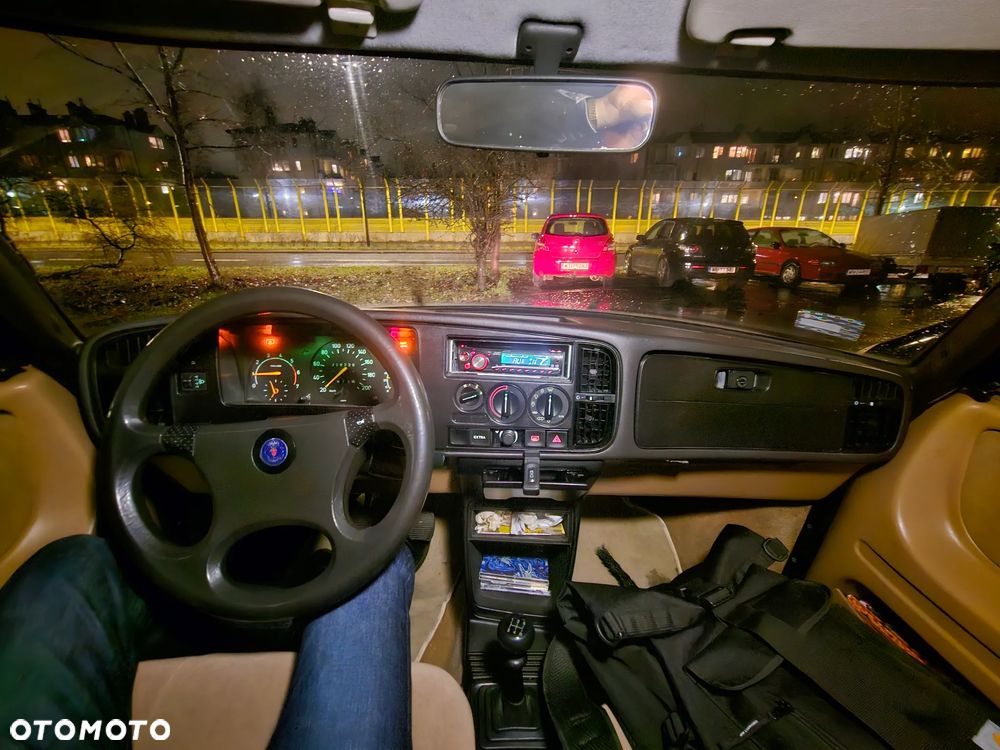 Saab 900 - 9