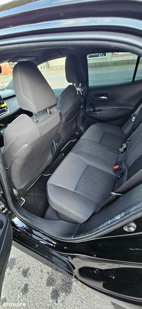 Toyota Corolla 1.8 Hybrid Active - 8