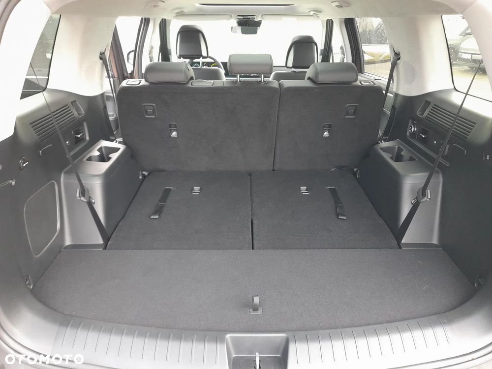 Hyundai Santa Fe 1.6 T-GDI HEV Platinum 4WD 7os - 17