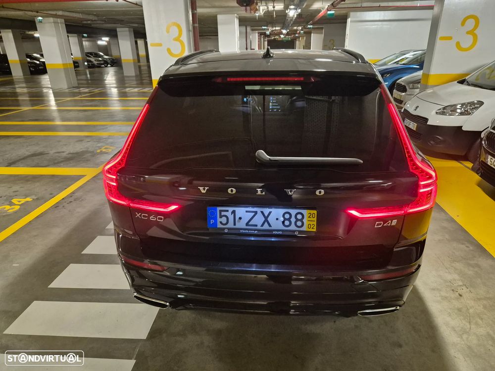Volvo XC 60 2.0 D4 R-Design Geartronic - 10