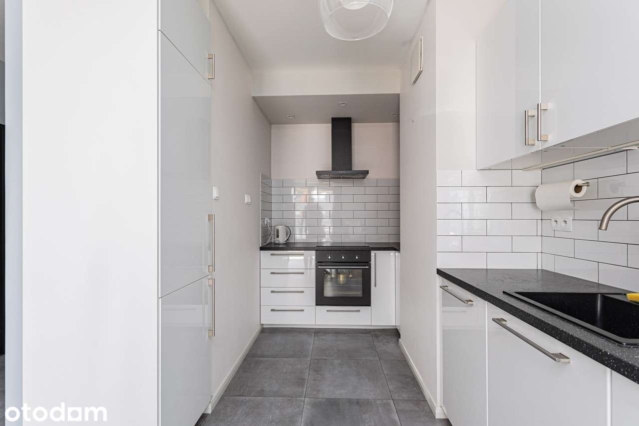 Przestronny apartament na Woli | Garaż