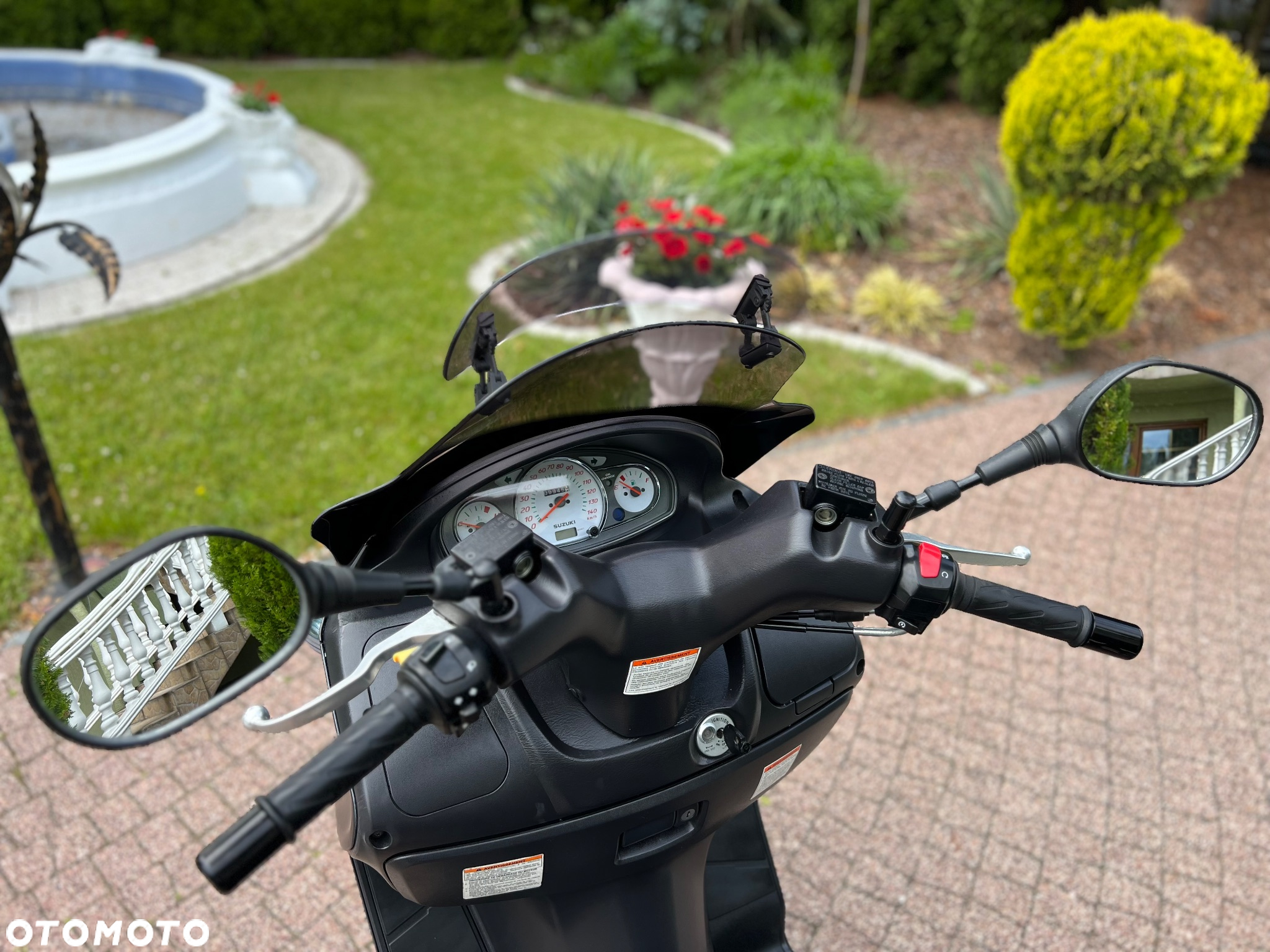 Suzuki Burgman - 29