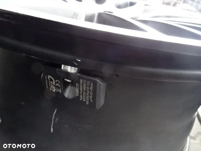 5x120x72,5  10Jx22 ET40 Land Rover BMW - 13