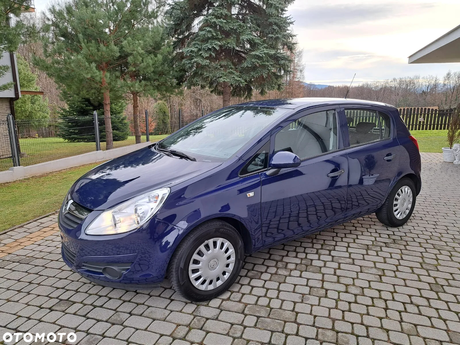 Opel Corsa 1.2 16V Essentia - 3