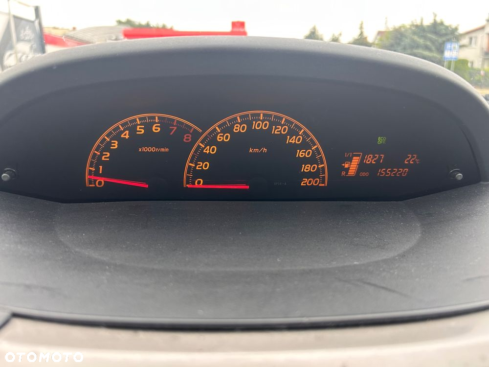 Toyota Yaris - 11
