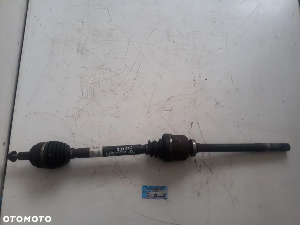 PÓŁOŚ PRAWA RENAULT LAGUNA III  2,0 DCI - 1